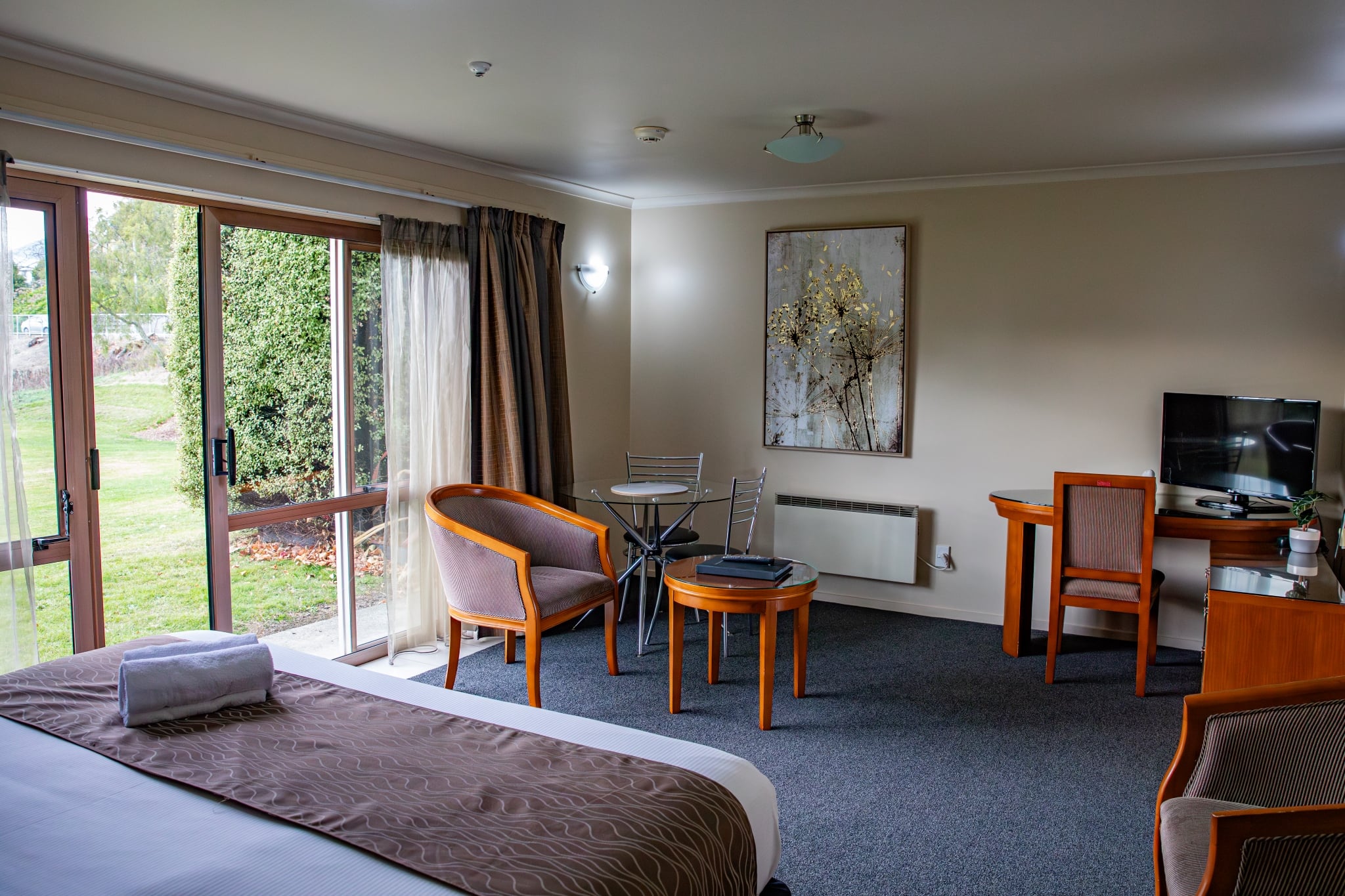 Executive Studio - parkside