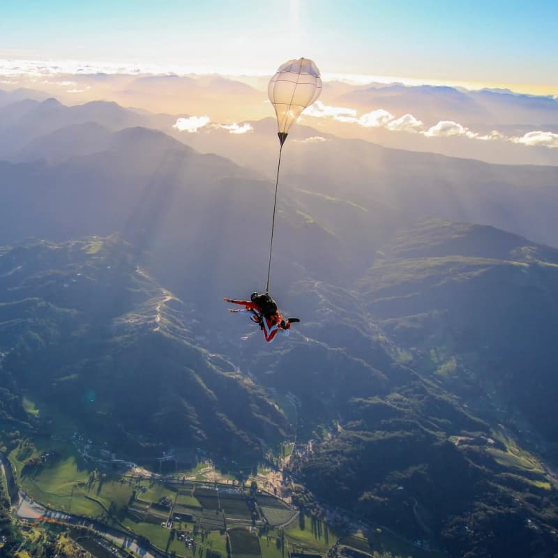Skydive over Nelson Tasman for unbeatable views and a rush like no other.