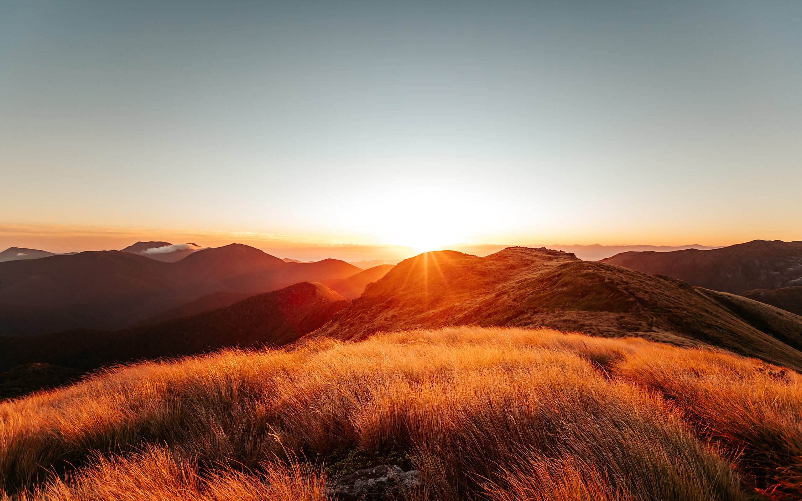 Mt Arthur hiking sunset by Aimee Jules