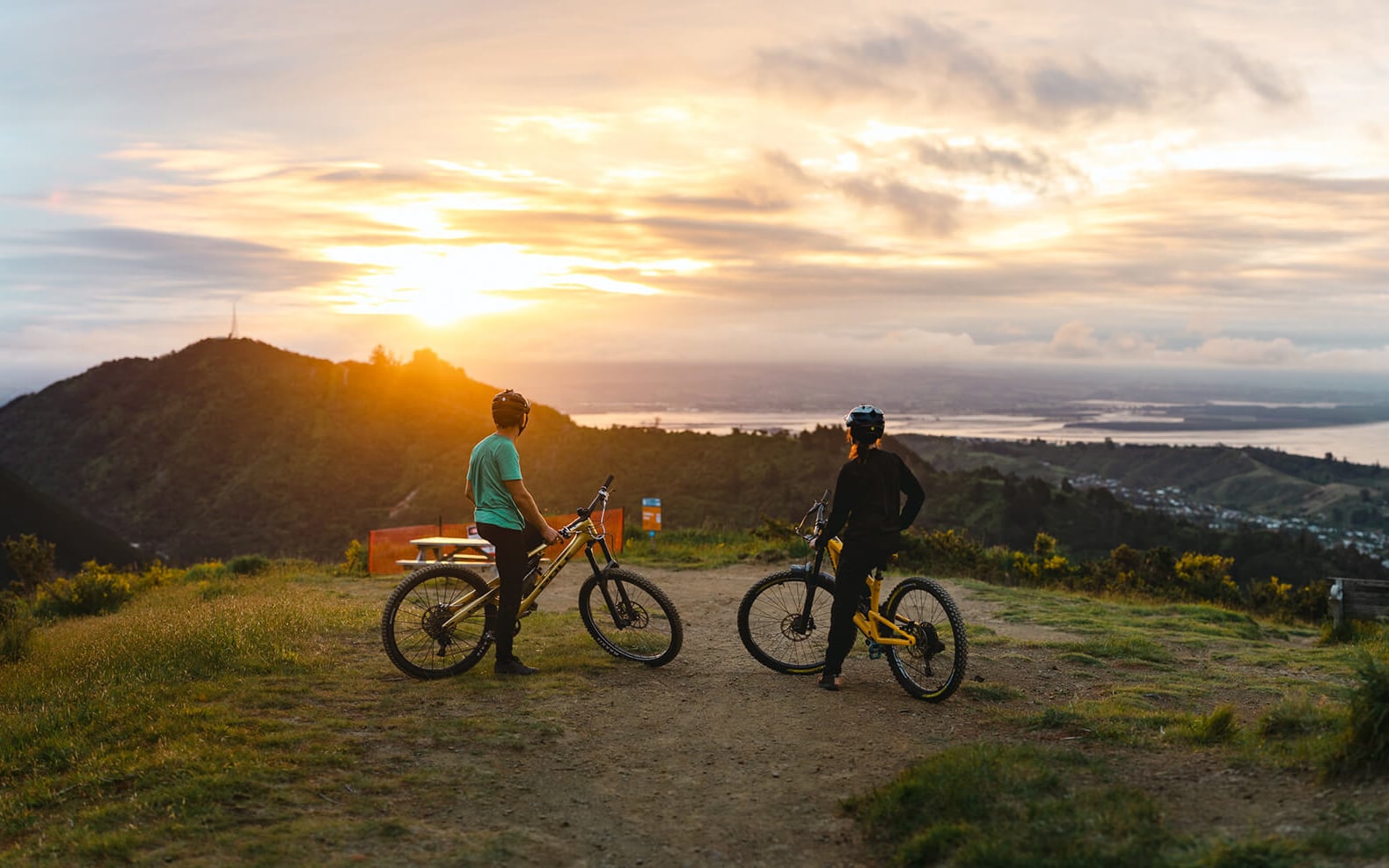 Joe and Katy take in the last rays of the day at the very top of Koata Park (Firball Skid).