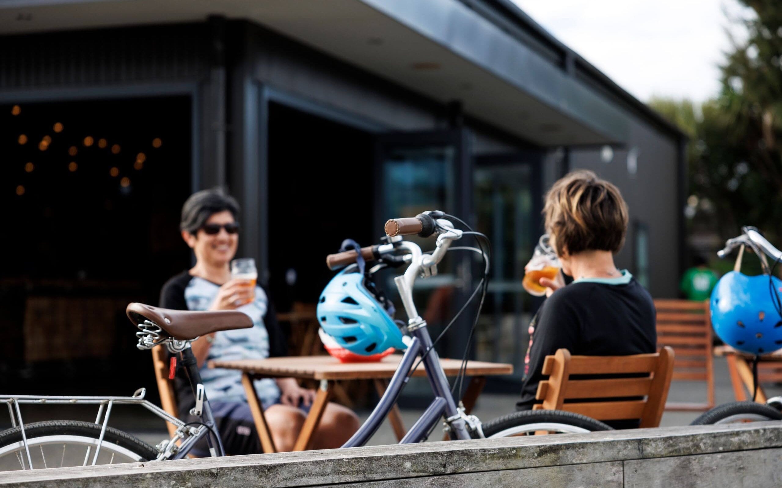 Refresh with coastal breezes and laid-back seaside vibes at Māpua Wharf.