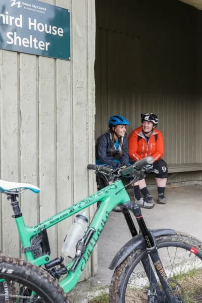Third House Shelter is a cosy rest stop along the Coppermine Trail, offering a scenic breather with bush views and a bit of history tucked into the Richmond Ranges.