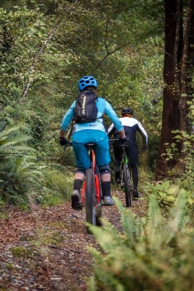 Starting in Nelson’s vibrant city centre, the Coppermine is a 4–6 hour ride which heads directly into spectacular hill country.