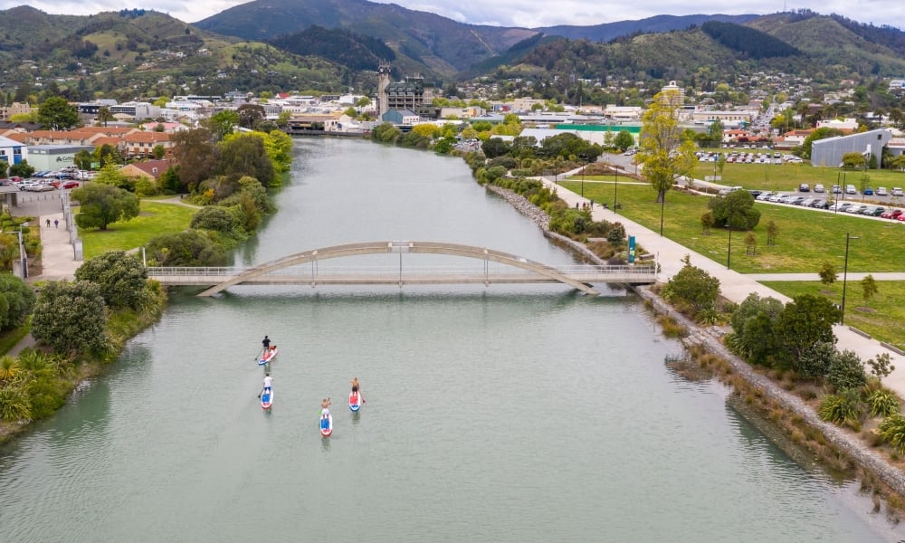 191443 paddleboarding in maitai river web 2560px