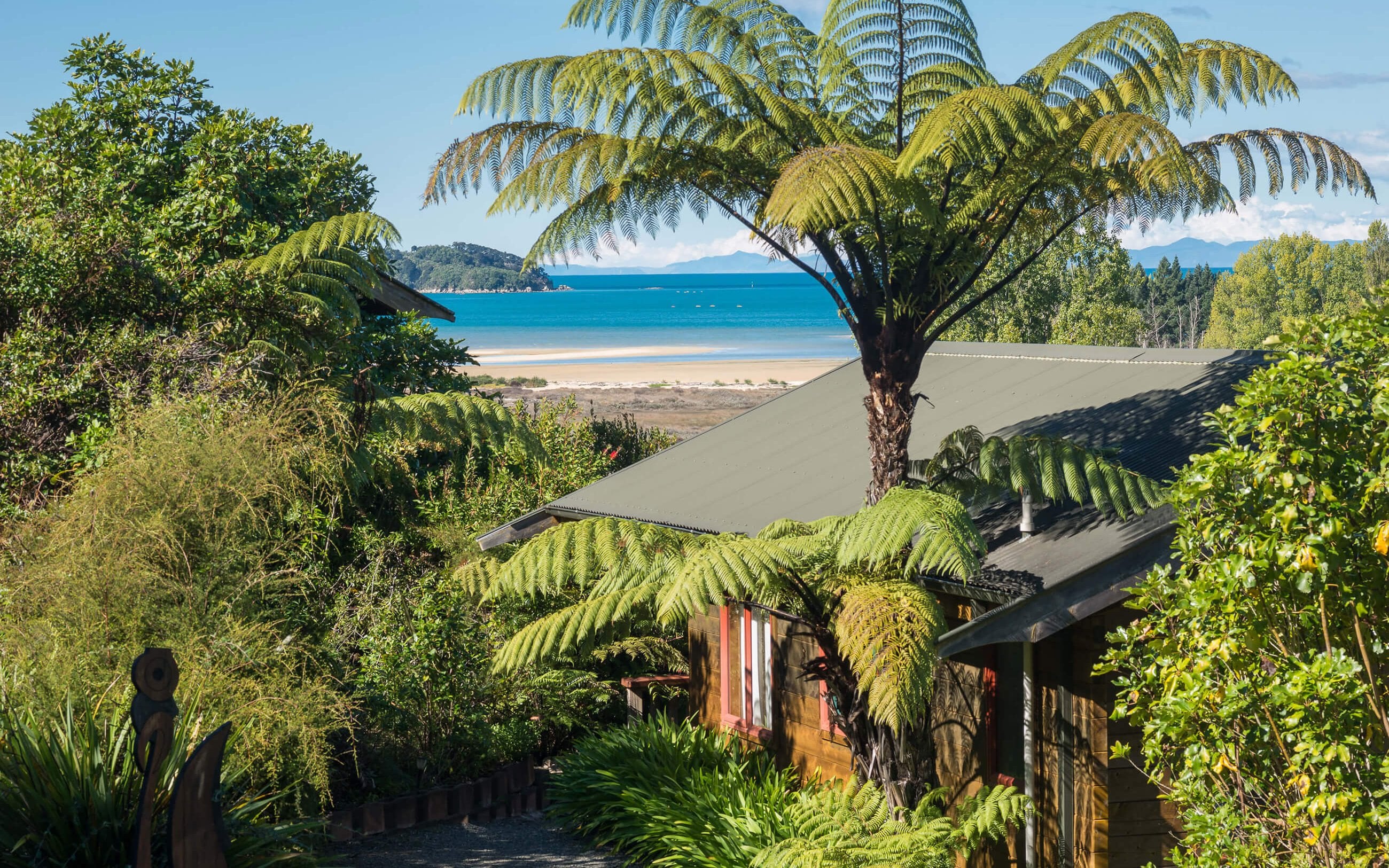 Abel Tasman Ocean View Chalets v2