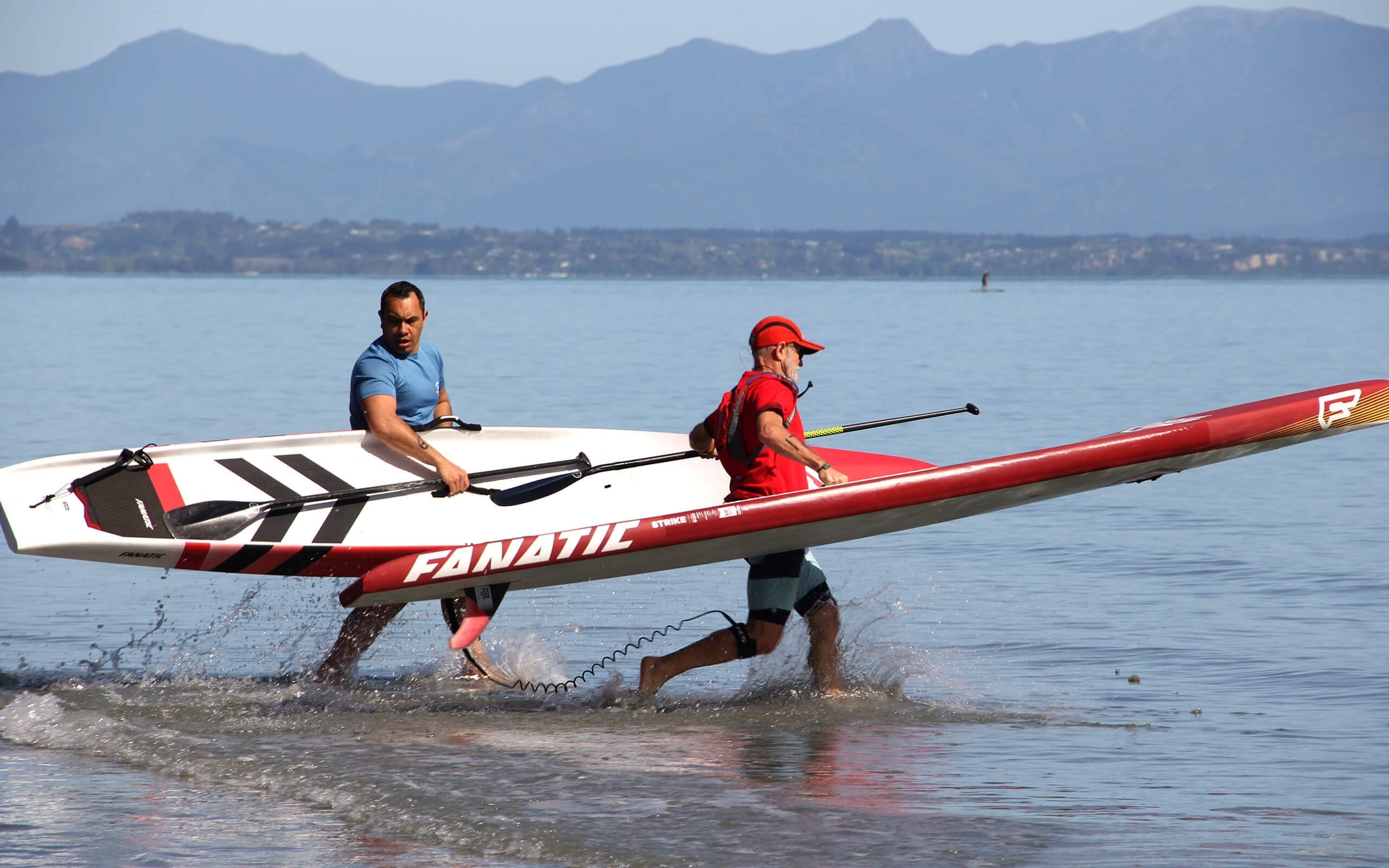Five km SUP take off Dunedin crew