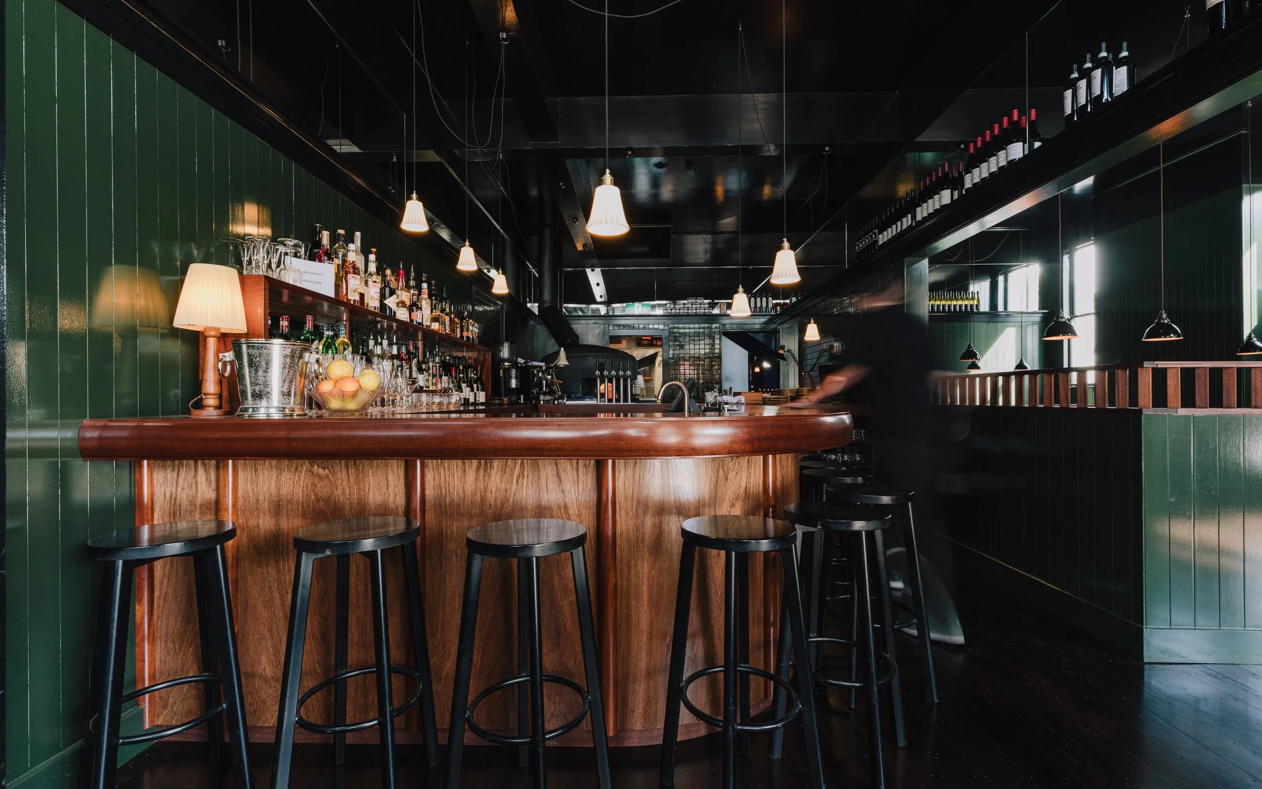 Bar Rosa interior