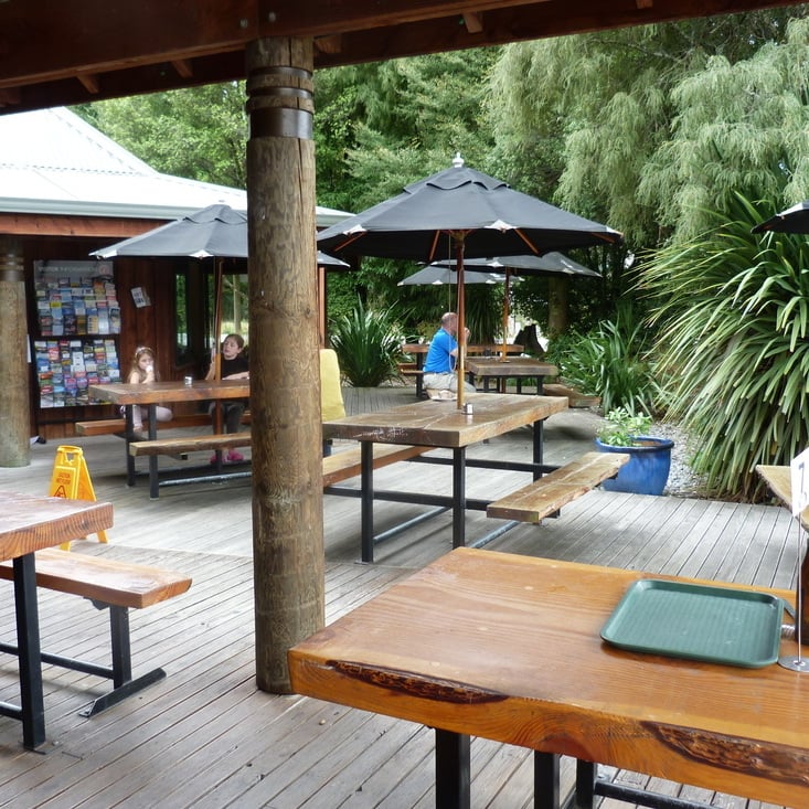 Beechwood Cafe Murchison patio