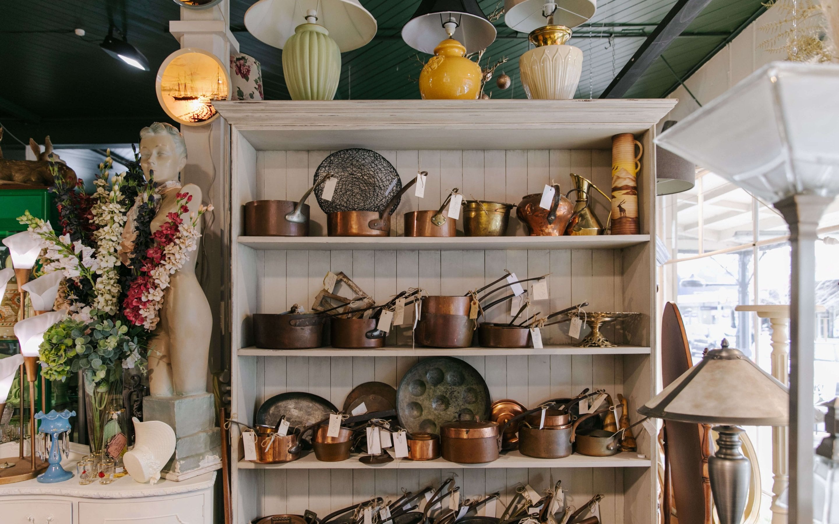 Eclectic Antique Centre 2 credit Neat Places