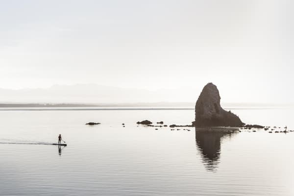 Paddleboarder SUP Fifeshire Rock Tahunanui