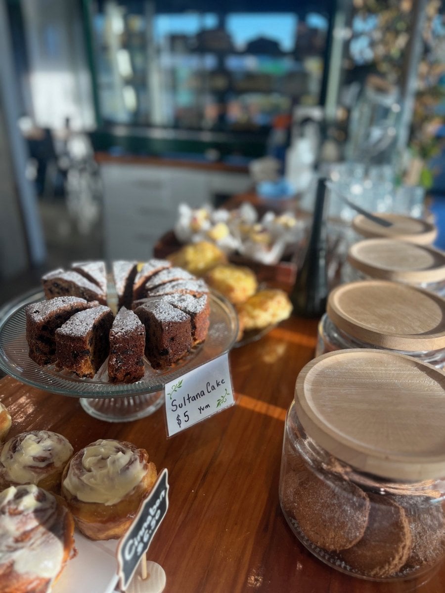 Greenmeadows Cafe cakes