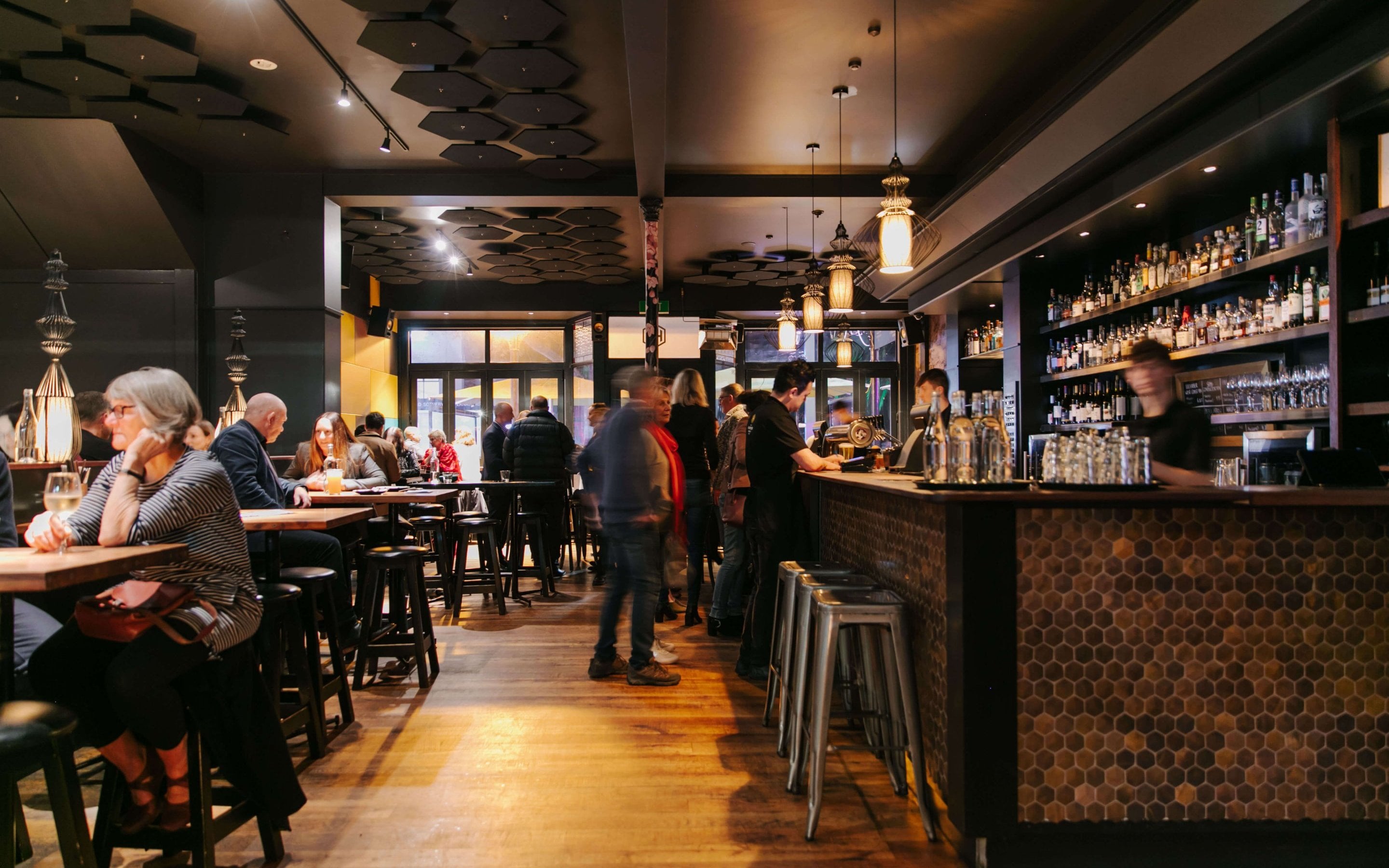 A fast-paced, vibrant, and packed with garden-to-plate goodness, Hawker House is a must-visit.