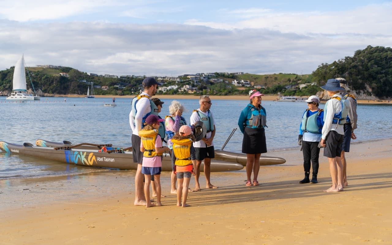 Waka Abel Tasman taken by Bare Kiwi