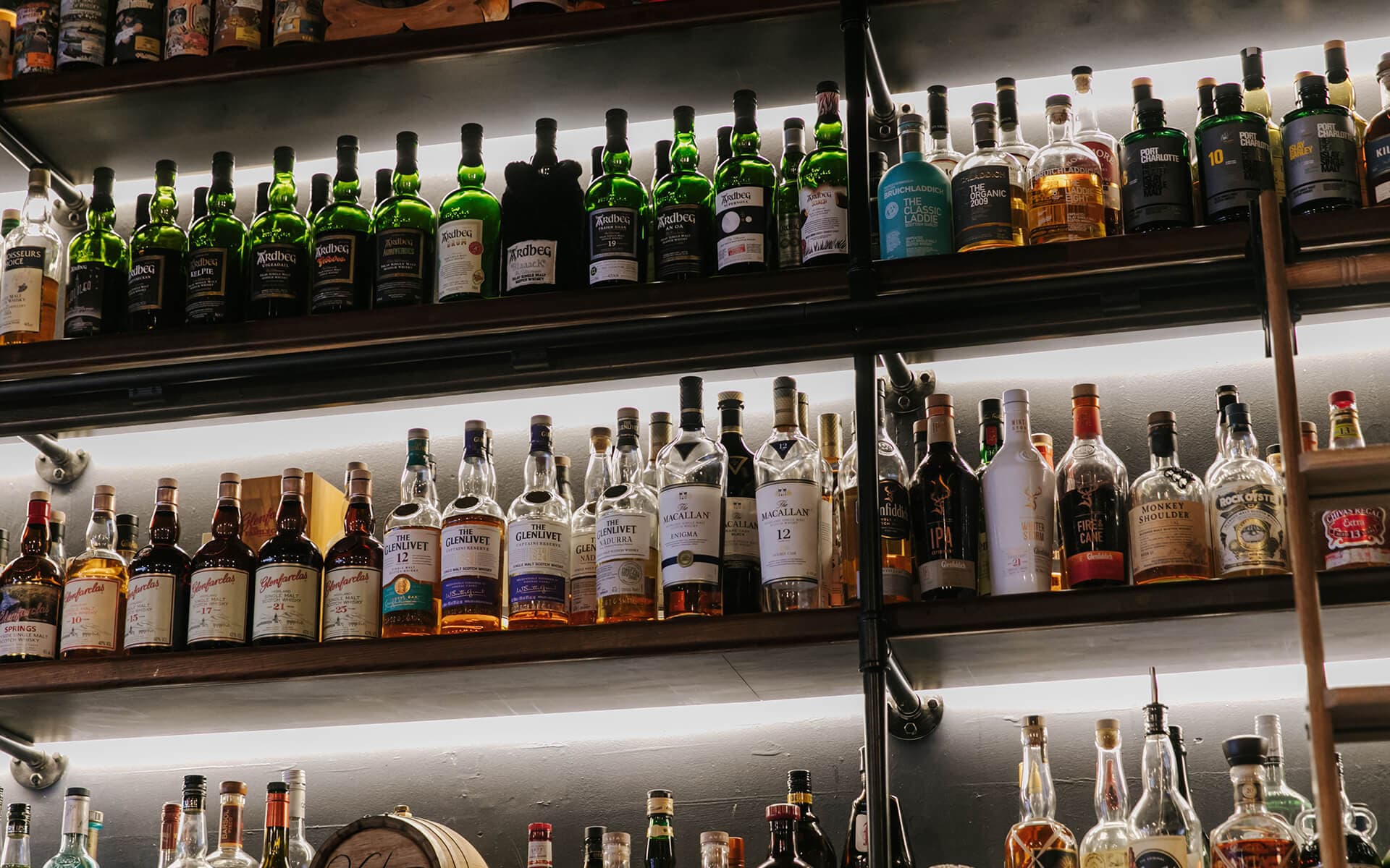 Kismet Cocktail Whisky Bar by Neat Places 4