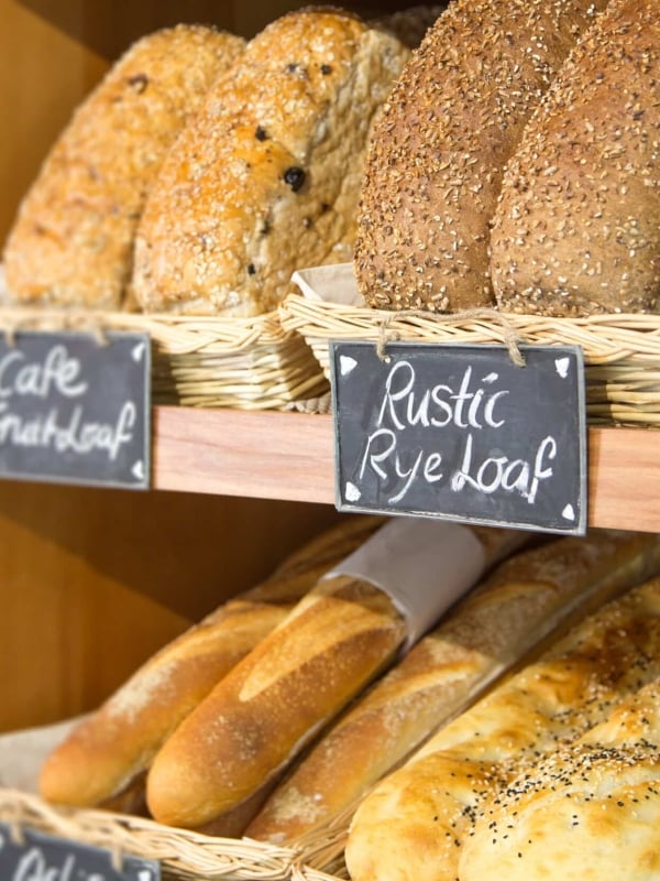 Māpua Bakery serves up fresh, locally-loved goodies.