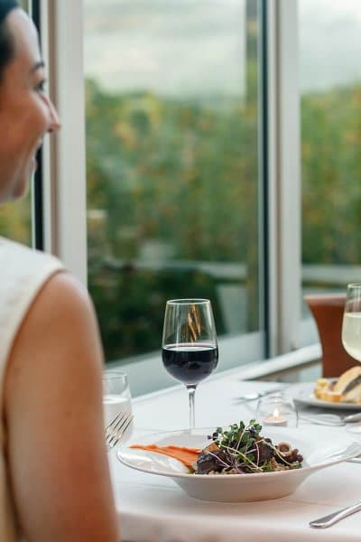 Oceano Panorama at the Rutherford pairs fresh, seasonal dishes with sweeping sea views.