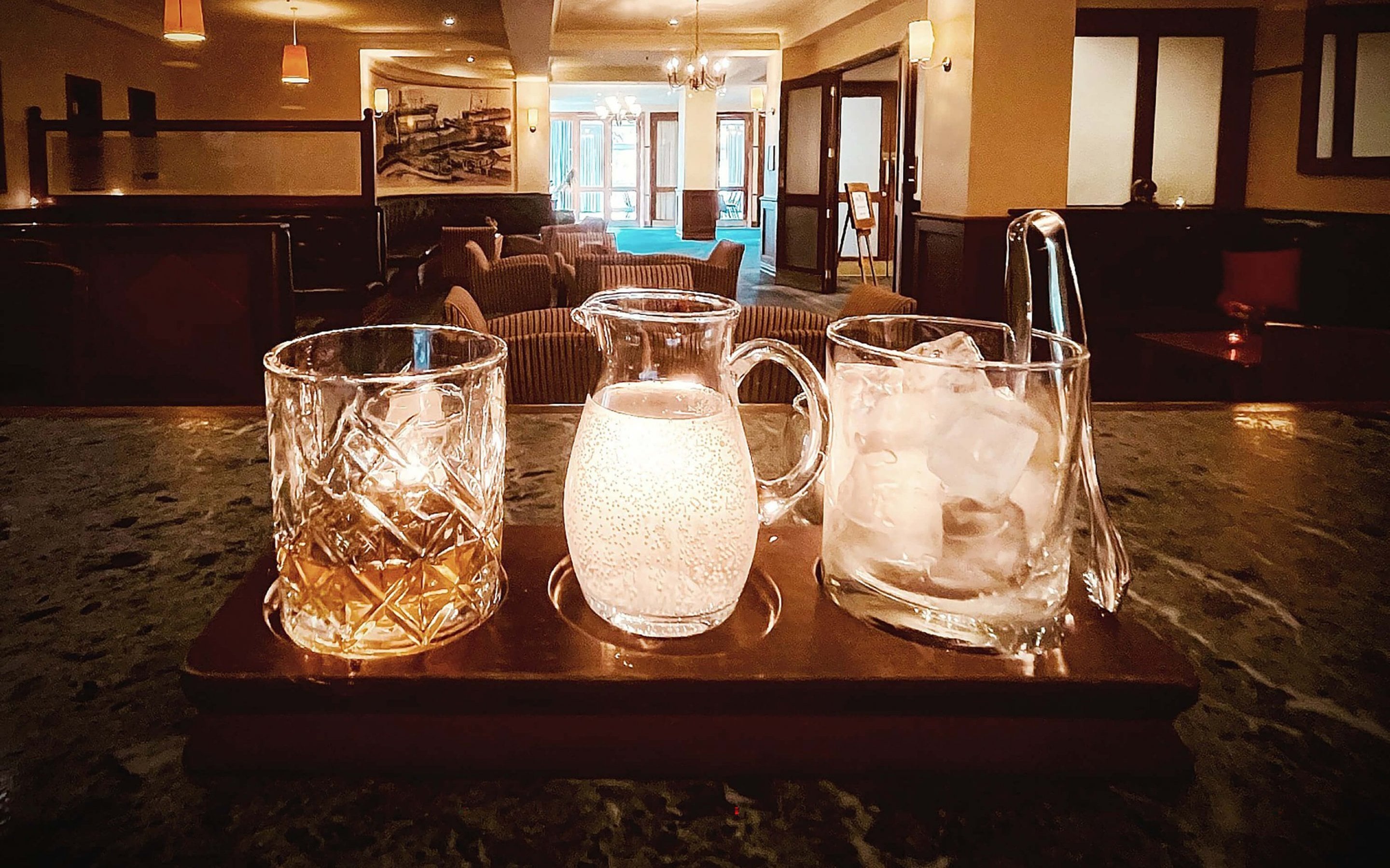 Port Ocall Bar Whiskey