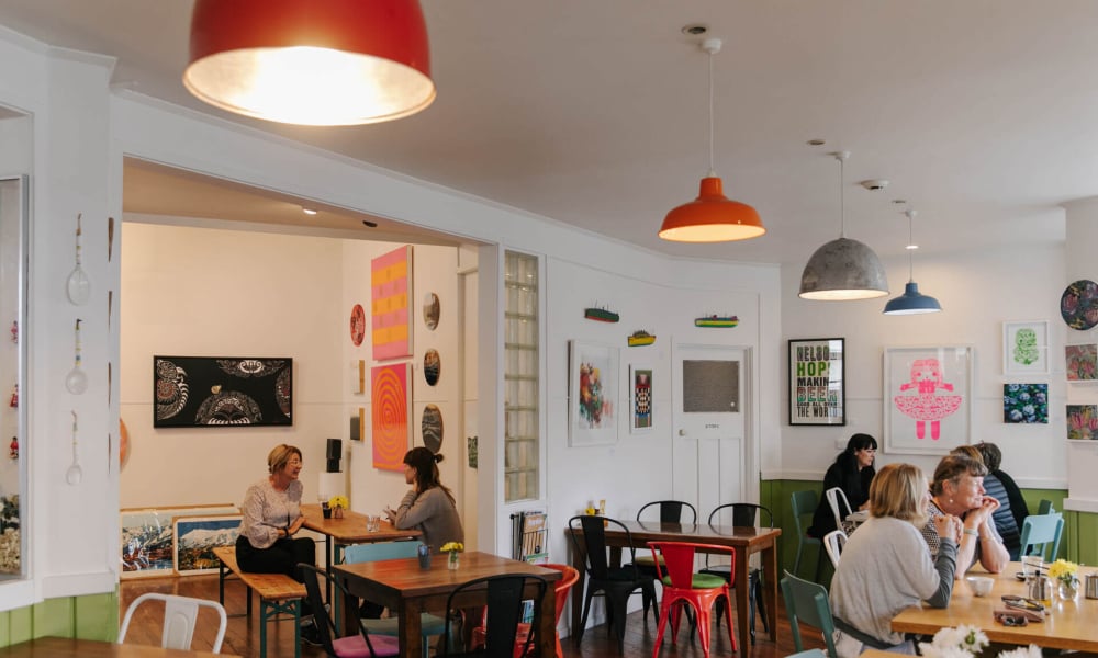 RED Art Gallery & Café