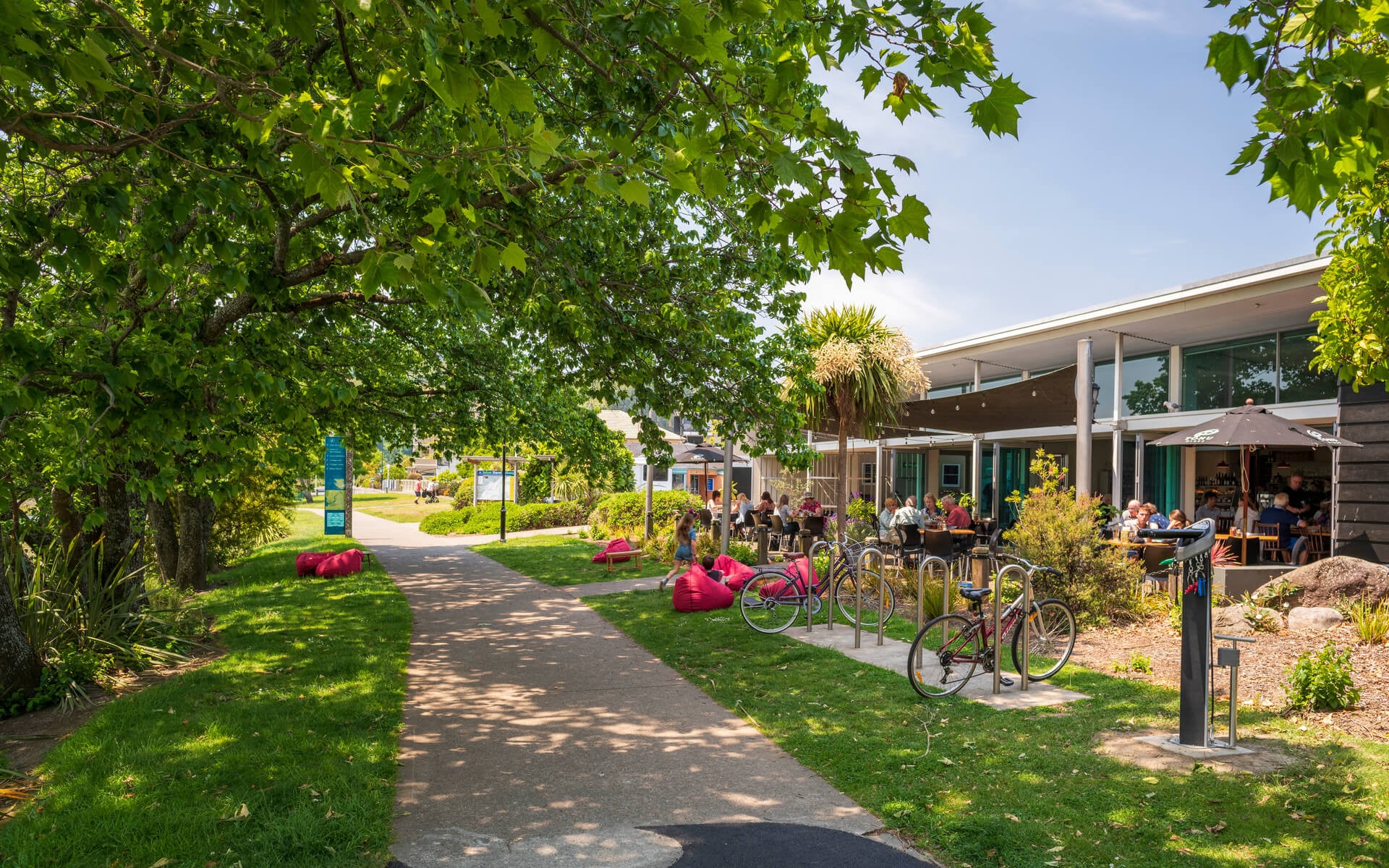 River Kitchen is a laid-back eatery in Nelson that dishes up delicious local flavours right by the riverfront.