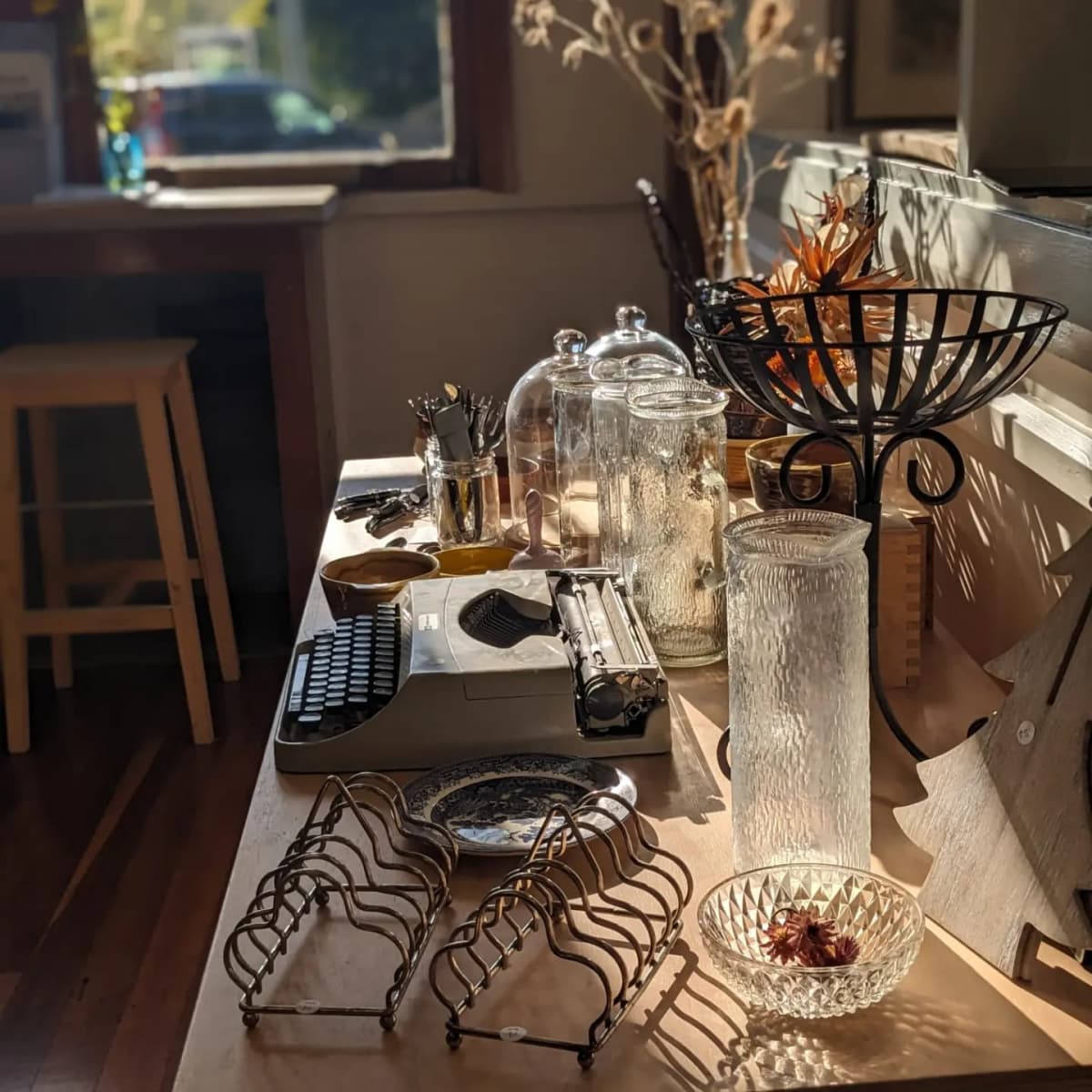 Tasteology Old Post Office gifts and souvenirs