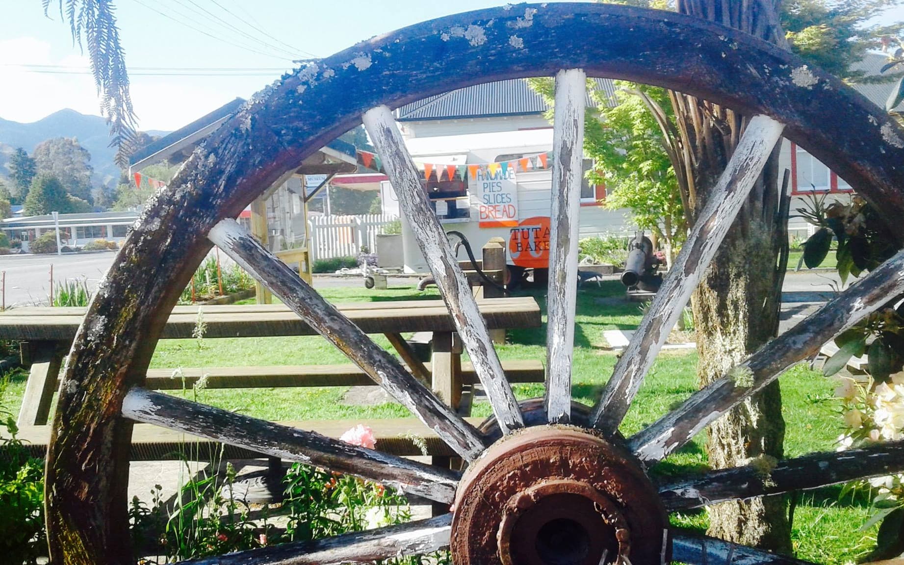 Tutaki Bakery Murchison