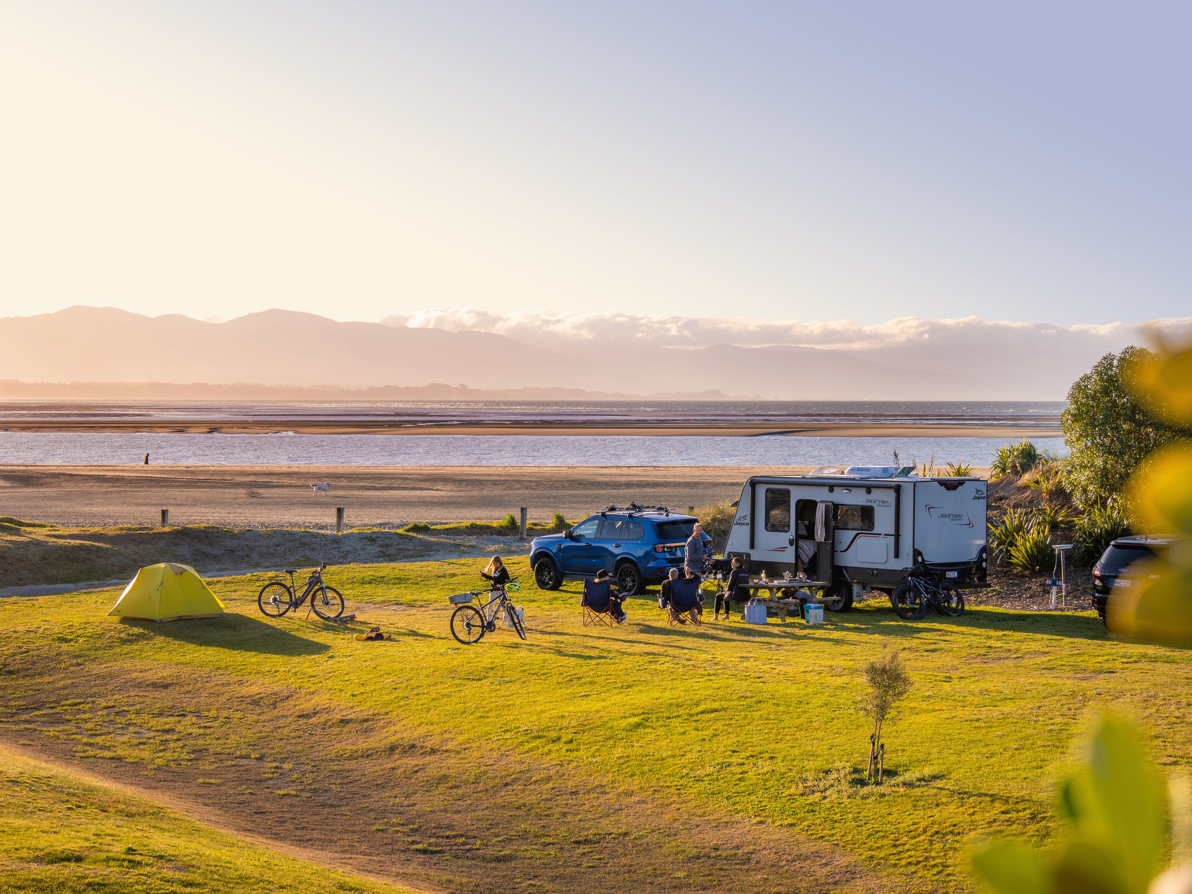 The classic Kiwi holiday awaits at Tāhuna Beach Holiday Park
