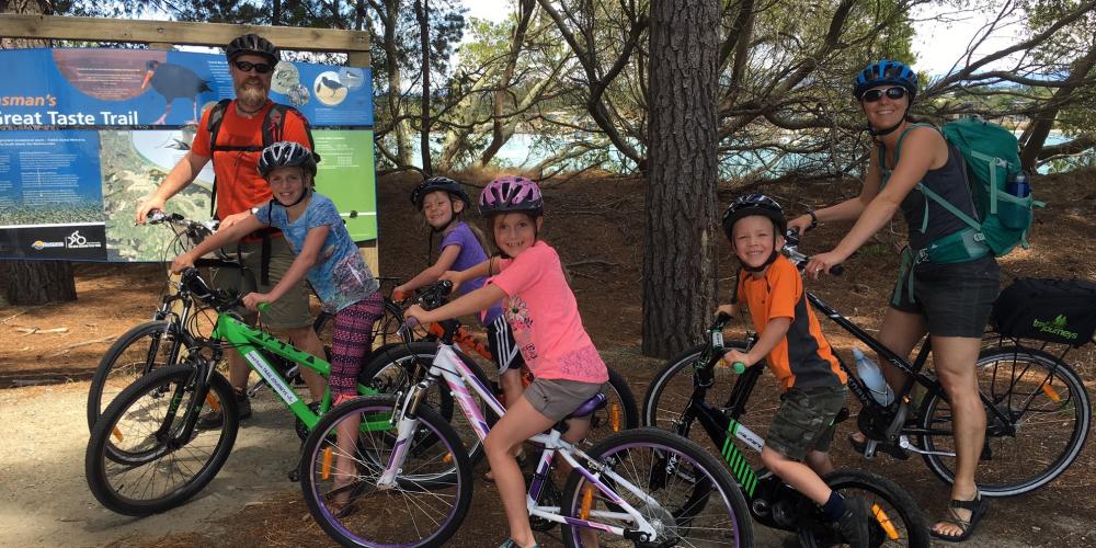 Rabbit Island Family2 Kiwi Journeys             Cycle Trail Transport