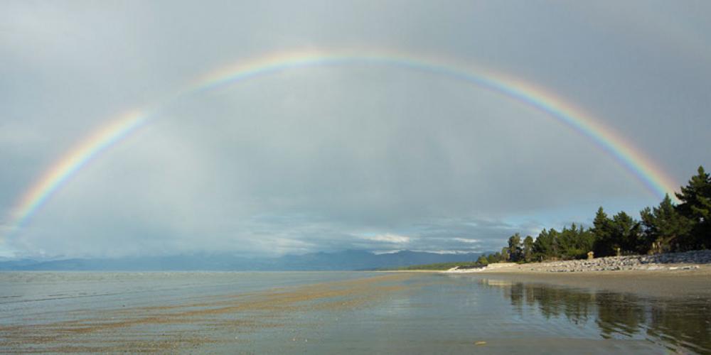 mapua holiday homes ruby bay rainbow Ruby Bay Sea View Cottage