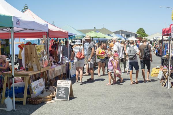 A locals guide: Days to market in your diary